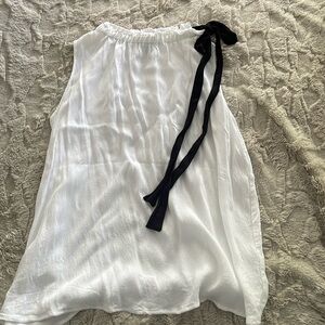 Lord & Taylor tank top with bow detail